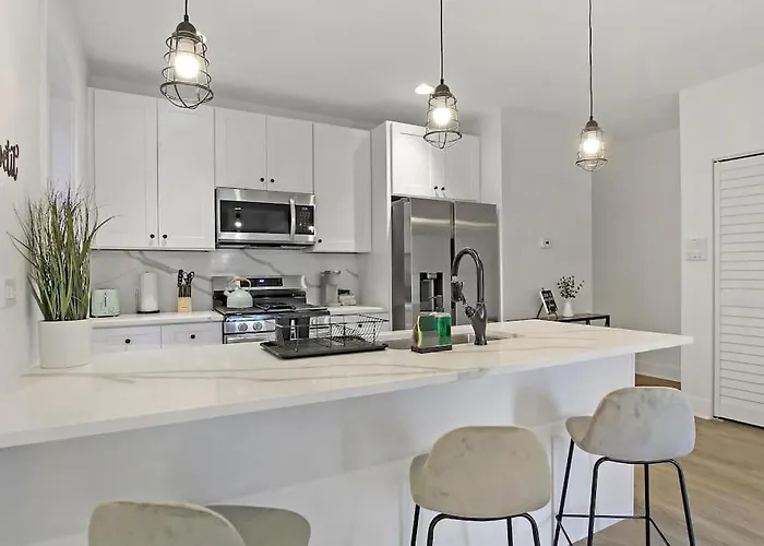 1br Captivating With In-unit Laundry - Aberdeen 2