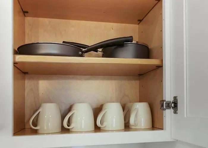 Apartment 1br Captivating With In-unit Laundry - Aberdeen 2