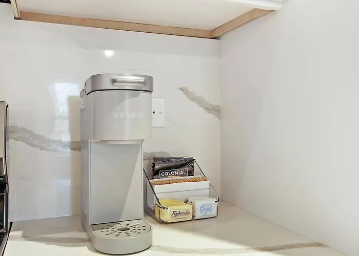1br Captivating With In-unit Laundry - Aberdeen 2 Apartment