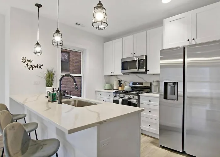 1br Captivating With In-unit Laundry - Aberdeen 2 *