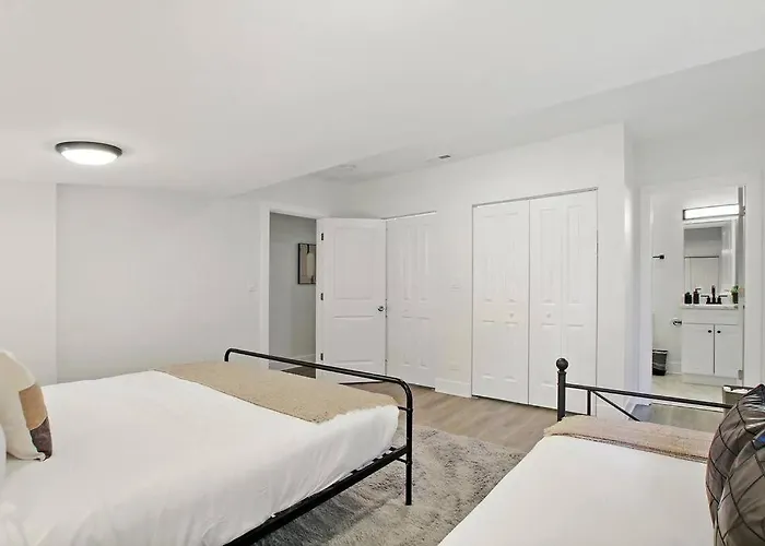 Apartment 1br Captivating With In-unit Laundry - Aberdeen 2 Chicago